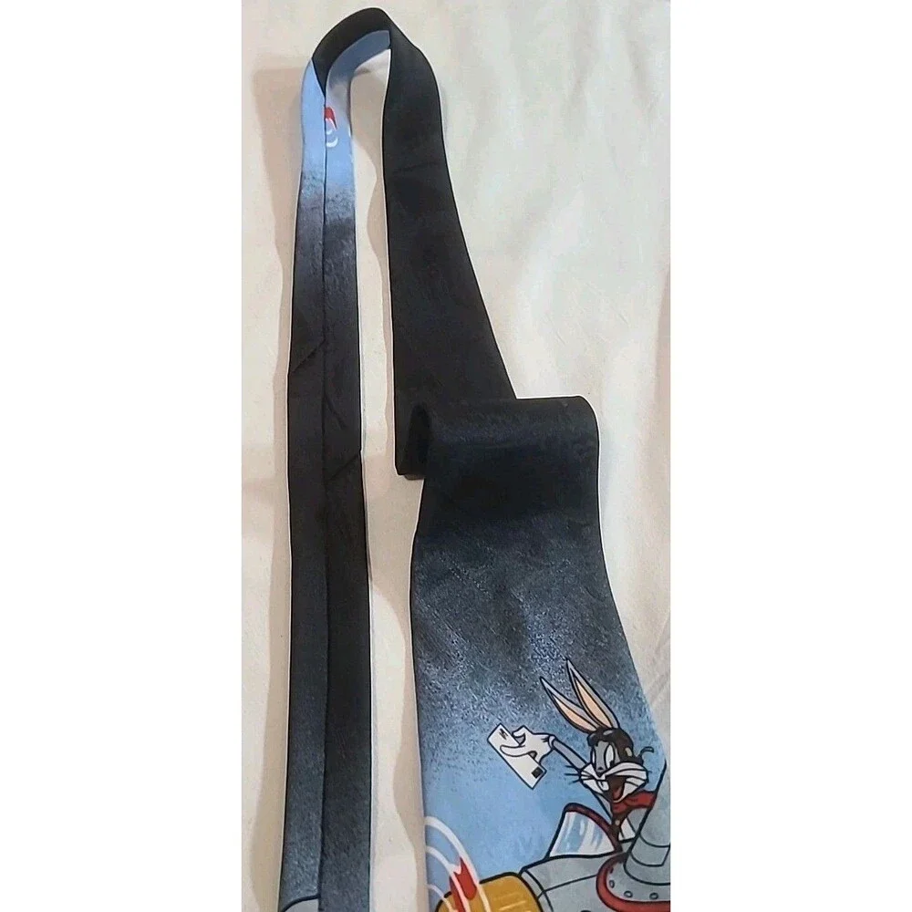 Vintage 1997 Looney Tunes Stamp Collection Bugs Bunny Flying Mail Necktie